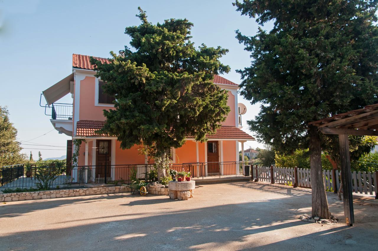 פיסקרדו Villa Tettix מראה חיצוני תמונה
